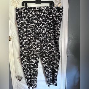 Cato Women’s Black and White Palm Tree Pattern Trouser Pants